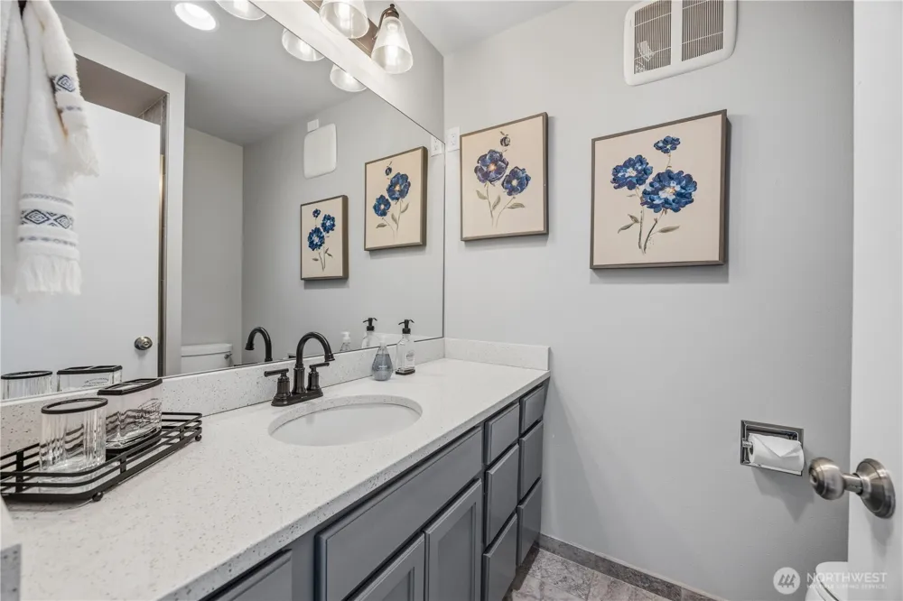 301 S 3rd Street #3 Chelan, WA 98816