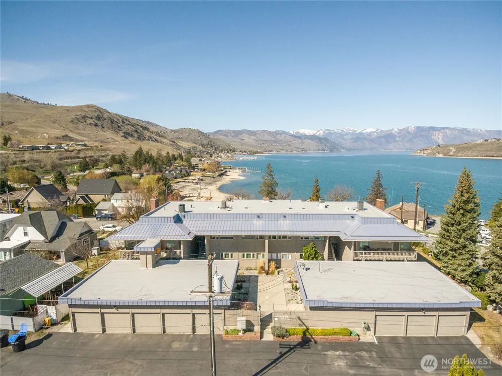 301 S 3rd Street #3 Chelan, WA 98816