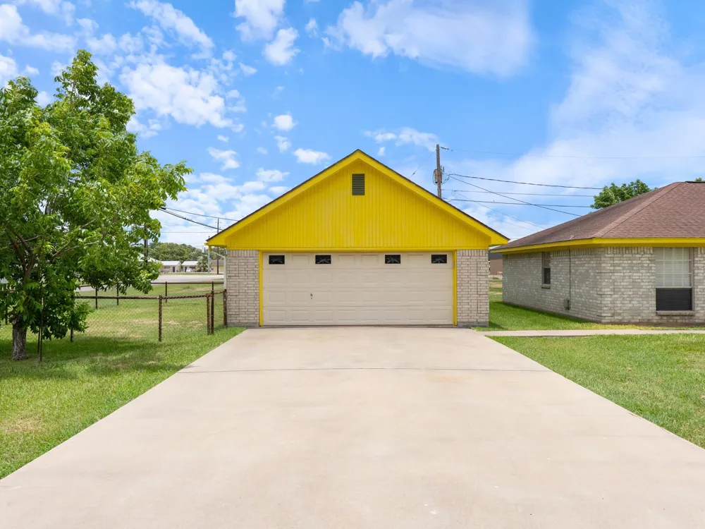 314 Rorem Avenue Palacios, TX 77465