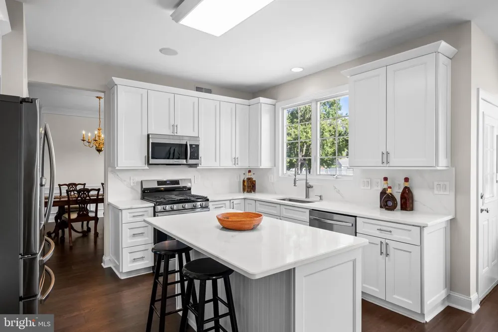 33 AMARYLLIS LANE Lumberton, NJ 08048
