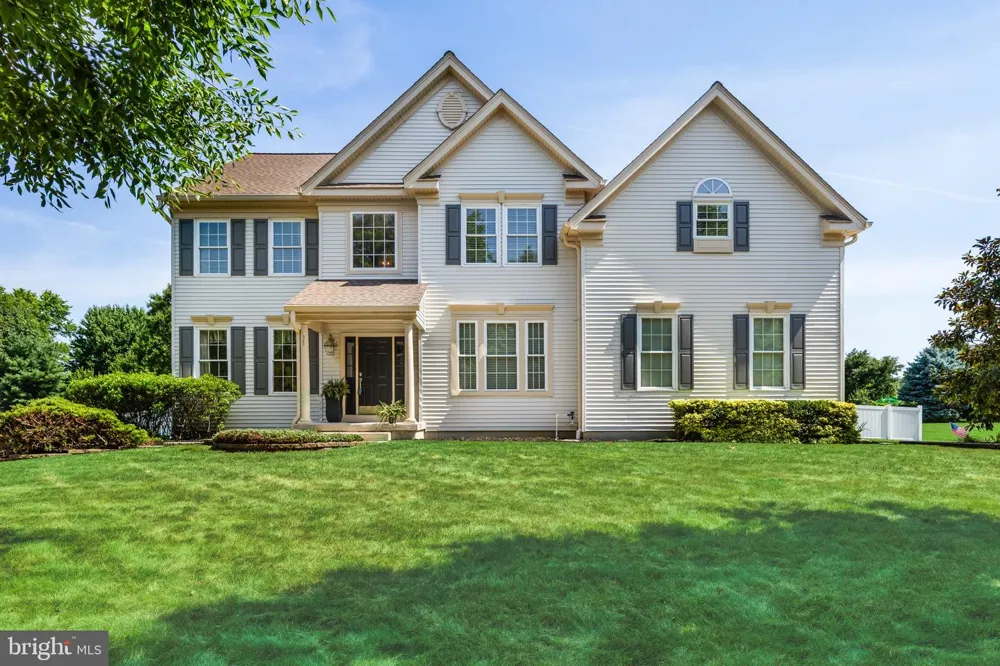 33 AMARYLLIS LANE Lumberton, NJ 08048