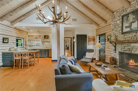 707 Deer Lake Road