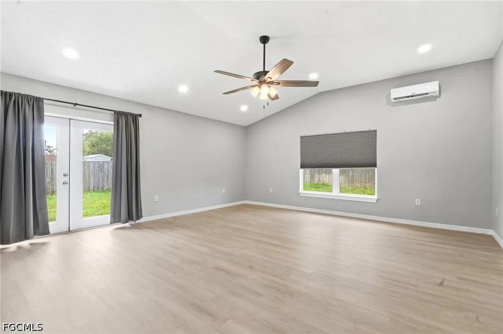 WAINWRIGHT STREET Deltona, FL 32738