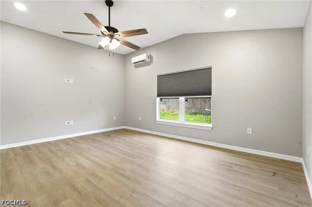 WAINWRIGHT STREET Deltona, FL 32738