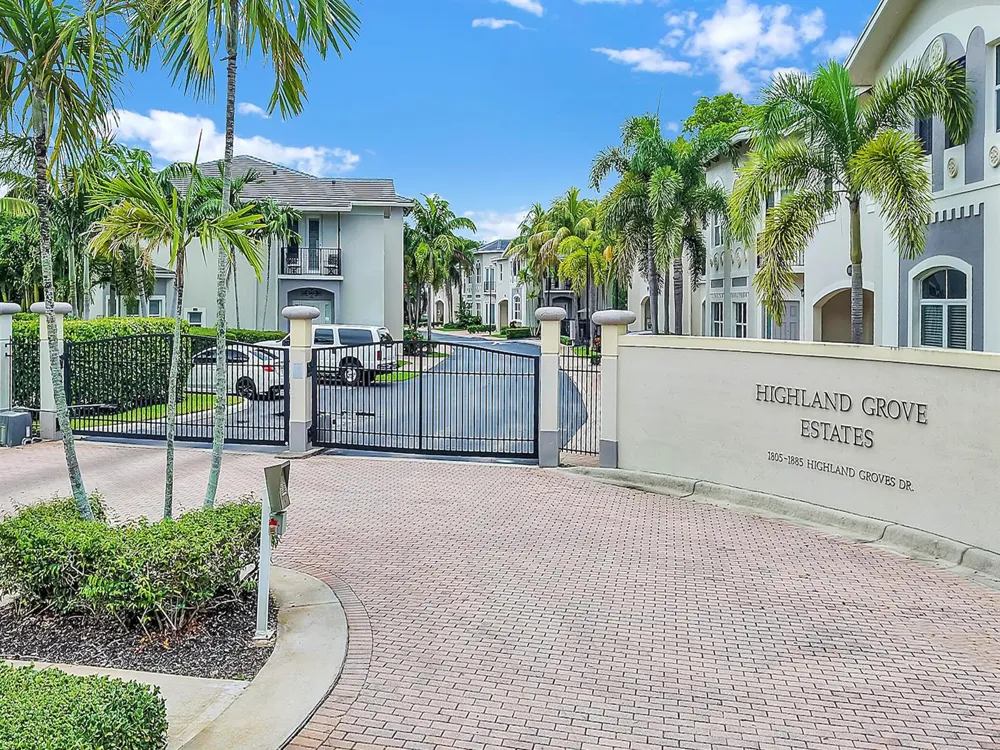 1835 Highland Grove Drive Delray Beach, FL 33445