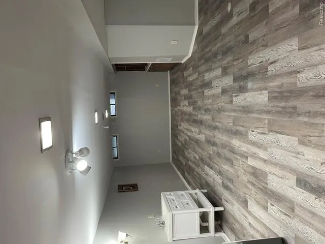 29301 Rockcastle Street Farmington Hills City, MI 48336