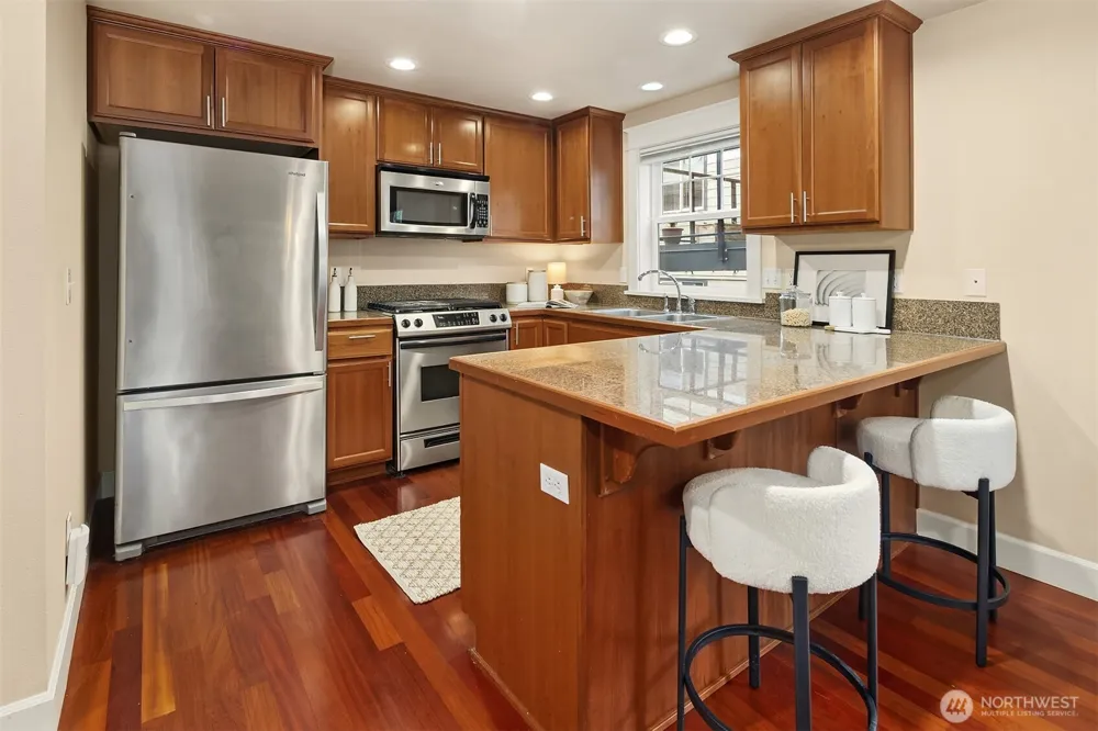118 NW 39th Street #B Seattle, WA 98107