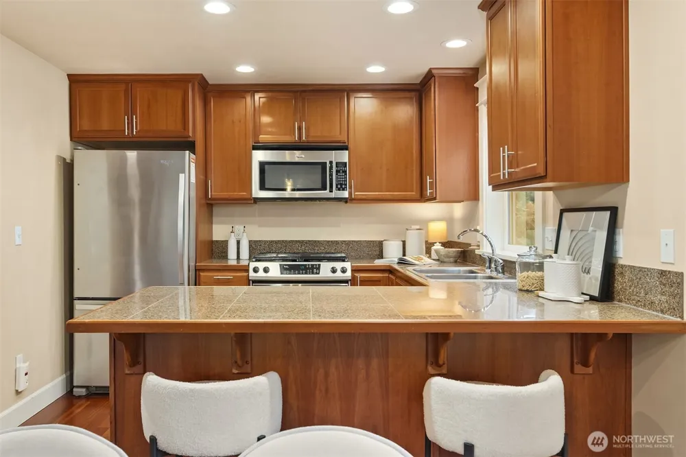 118 NW 39th Street #B Seattle, WA 98107