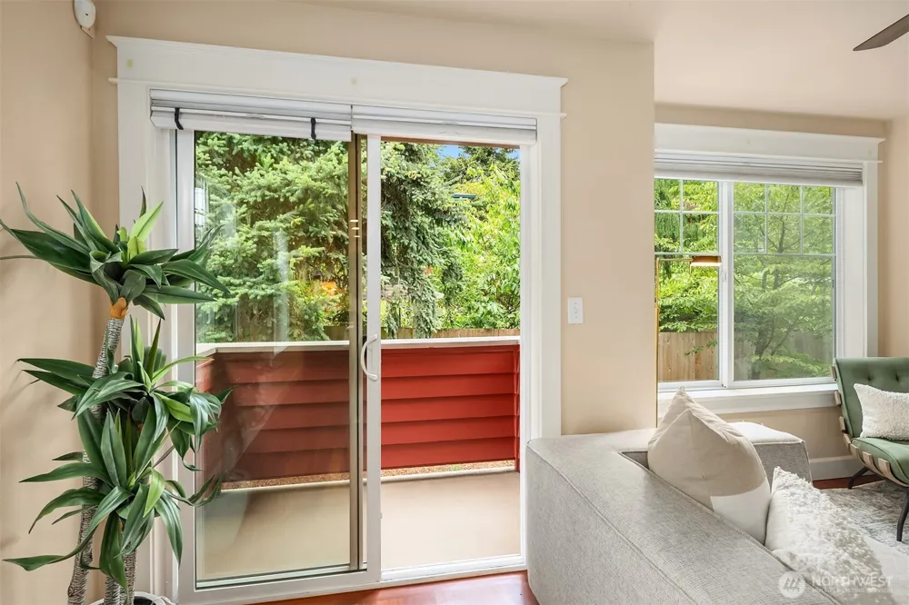118 NW 39th Street #B Seattle, WA 98107