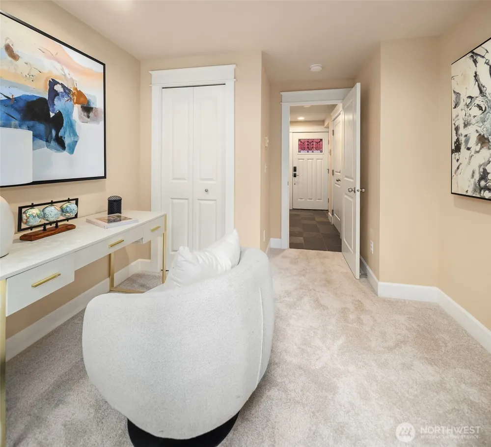 118 NW 39th Street #B Seattle, WA 98107
