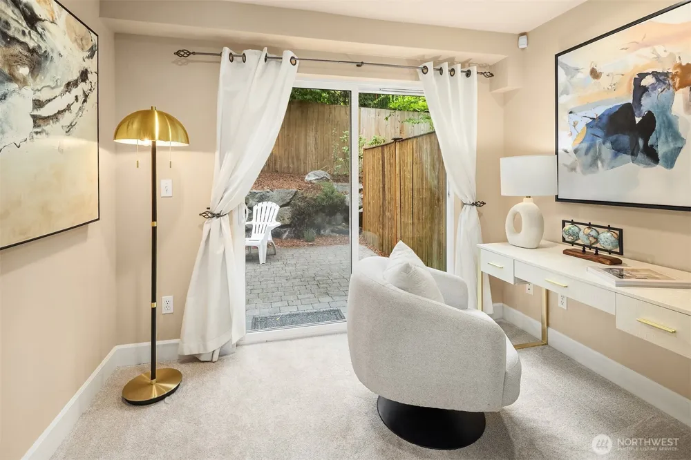 118 NW 39th Street #B Seattle, WA 98107
