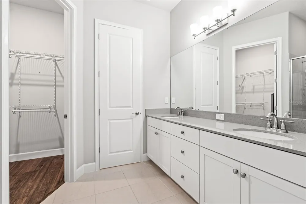 7 NEWHAVEN LANE Ormond Beach, FL 32174