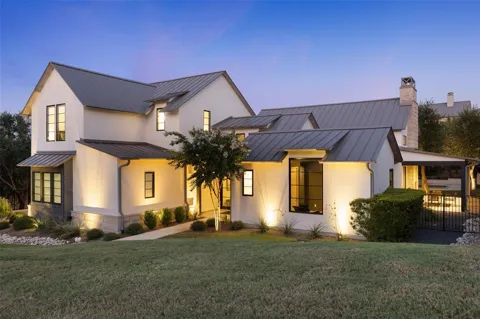 504 Padres Place