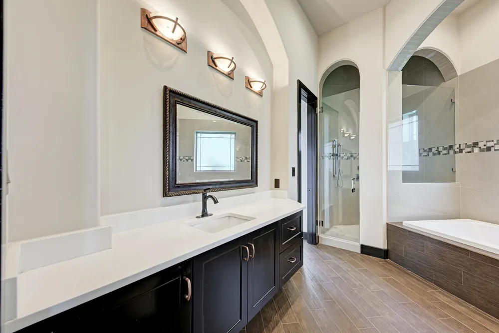 104 Spring Valley Street Hutto, TX 78634