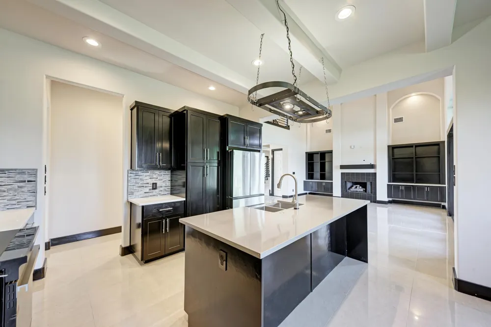 104 Spring Valley Street Hutto, TX 78634