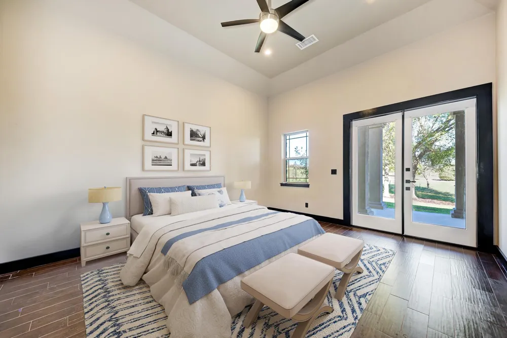 104 Spring Valley Street Hutto, TX 78634