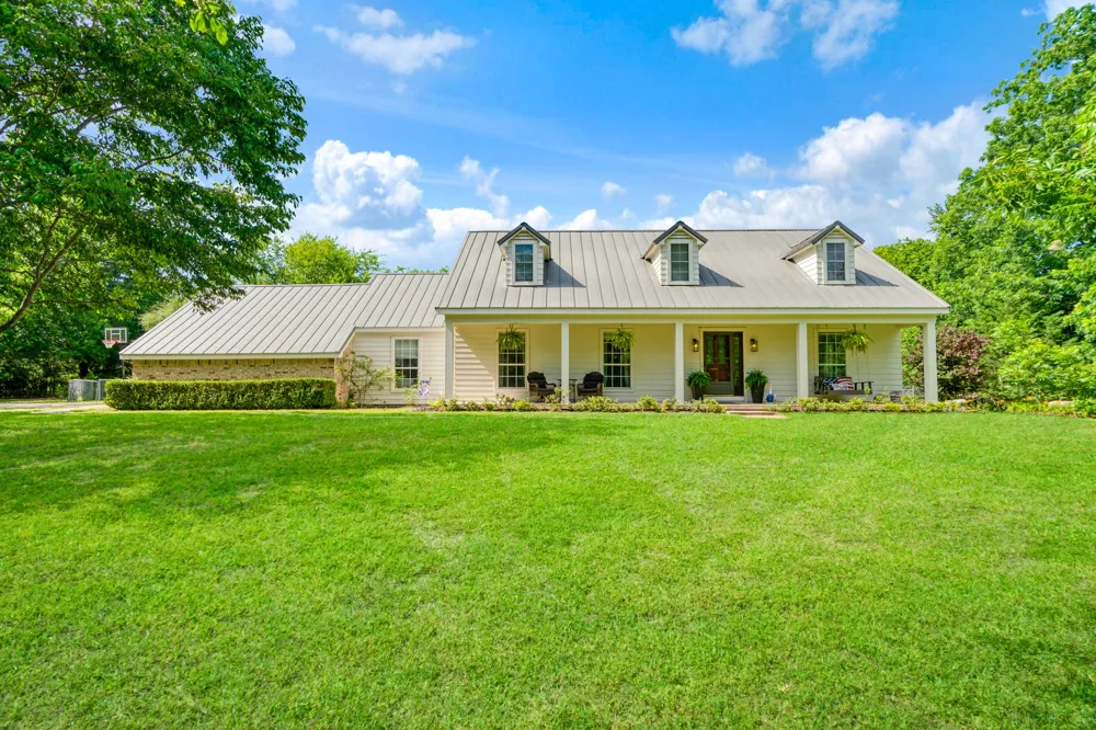 1269 County Road 12650 Paris, TX 75462