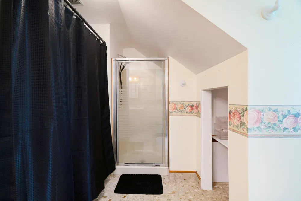 1269 County Road 12650 Paris, TX 75462