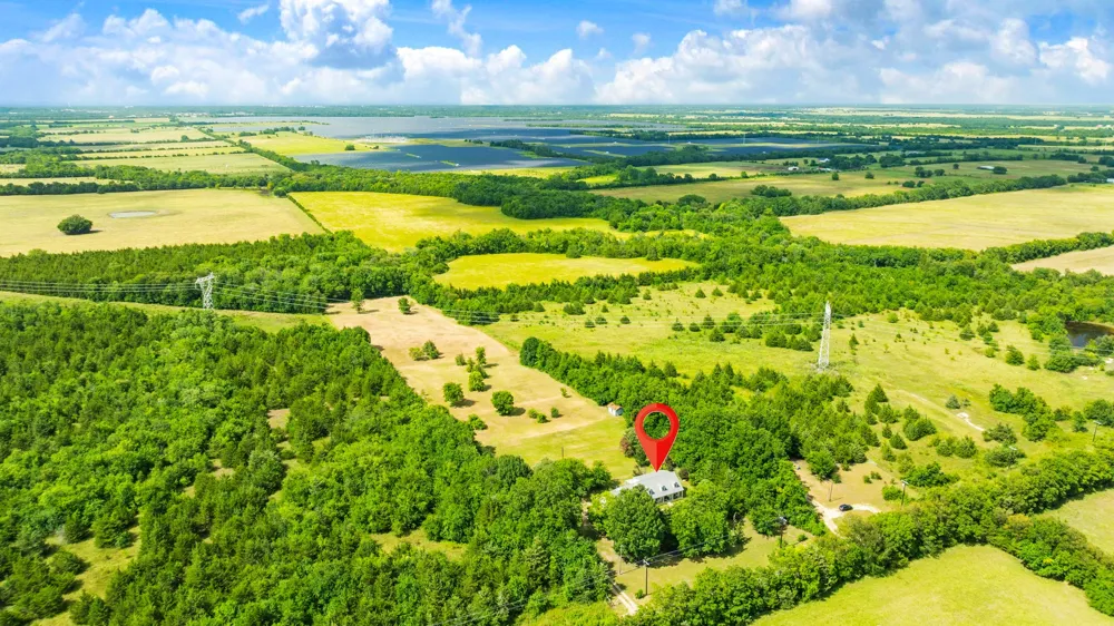 1269 County Road 12650 Paris, TX 75462