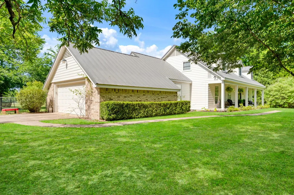 1269 County Road 12650 Paris, TX 75462