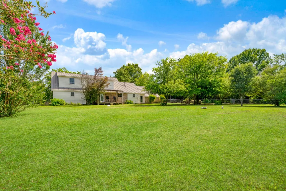 1269 County Road 12650 Paris, TX 75462