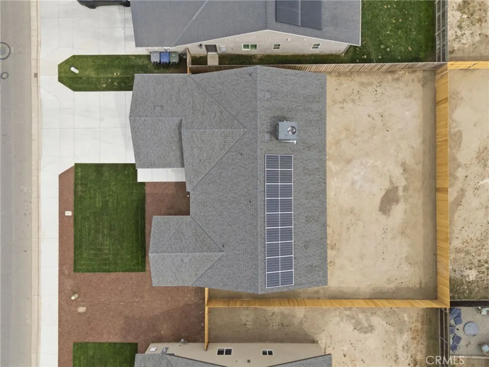 3447 E Douglas Avenue Visalia, CA 93292