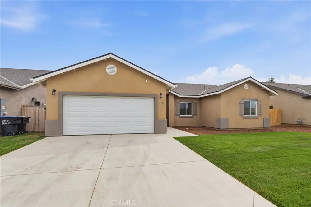 3447 E Douglas Avenue Visalia, CA 93292
