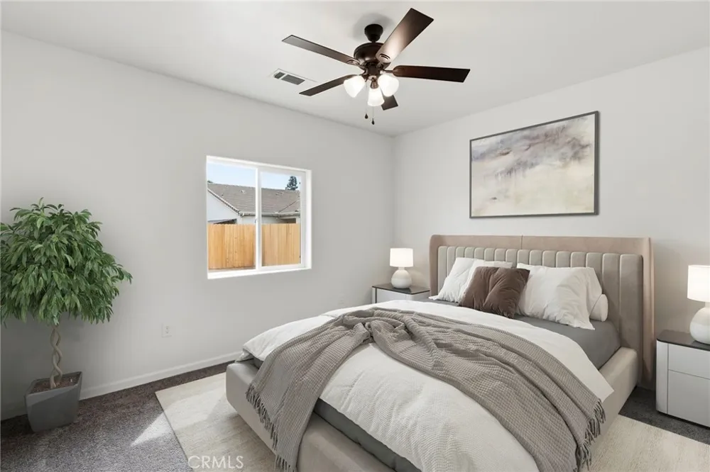 3447 E Douglas Avenue Visalia, CA 93292