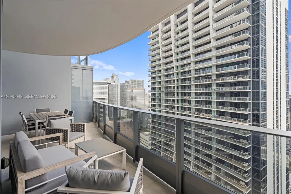 1000 E Brickell Plz #3803 Miami, FL 33131