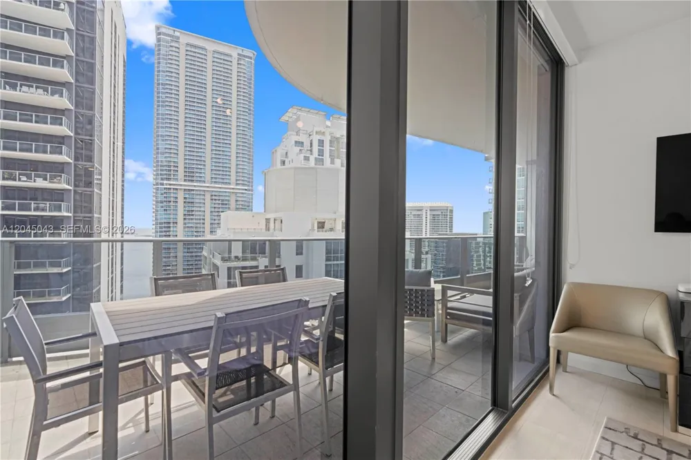 1000 E Brickell Plz #3803 Miami, FL 33131
