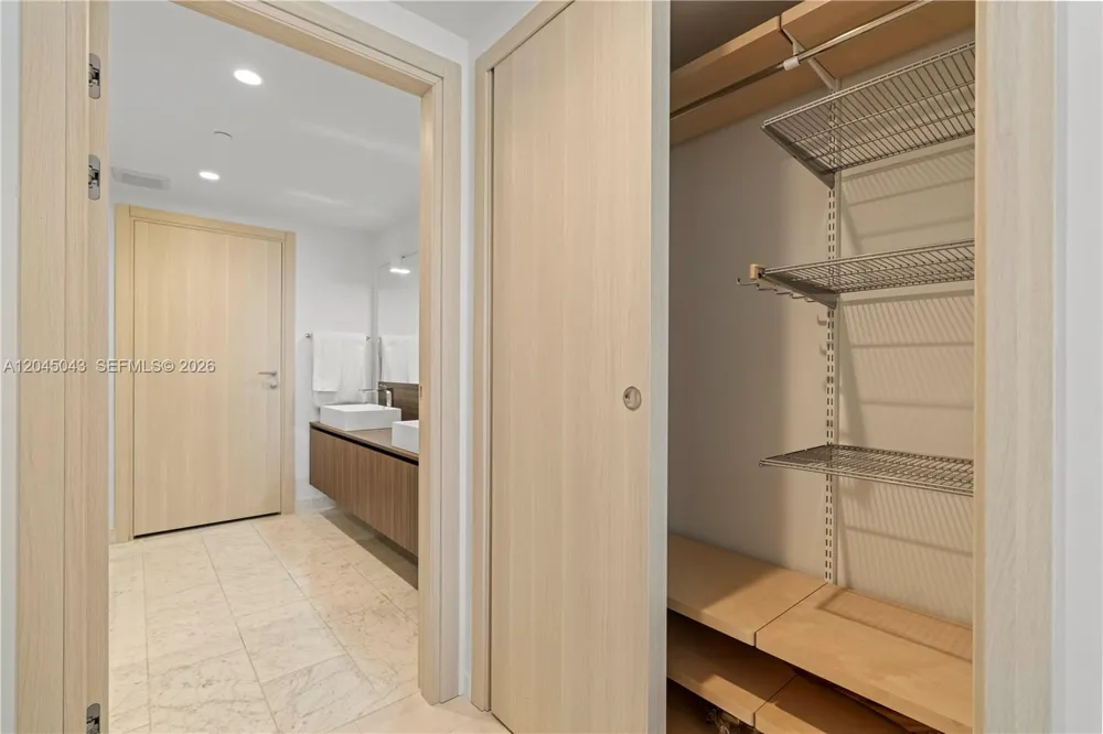 1000 E Brickell Plz #3803 Miami, FL 33131