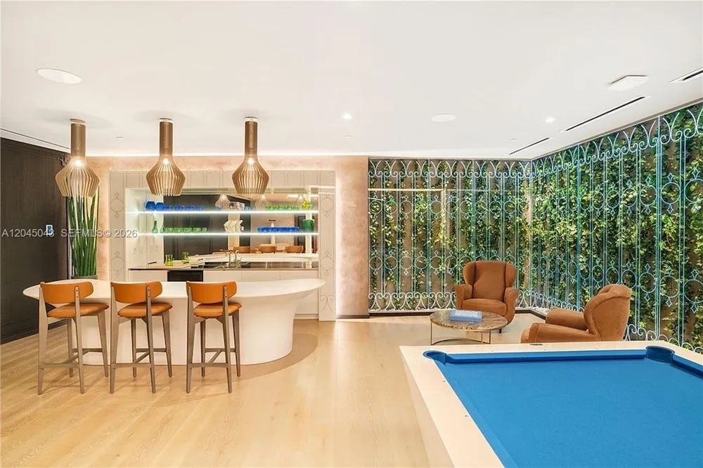 1000 E Brickell Plz #3803 Miami, FL 33131