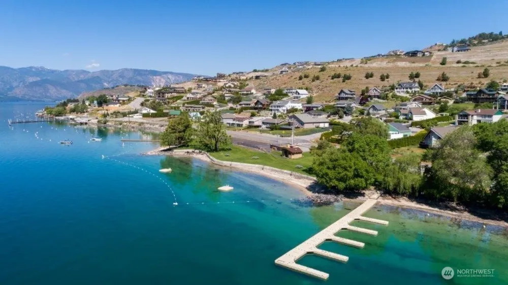 215 San Remo Lane Chelan, WA 98816