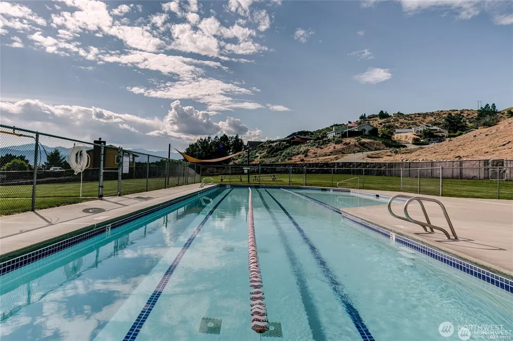 215 San Remo Lane Chelan, WA 98816
