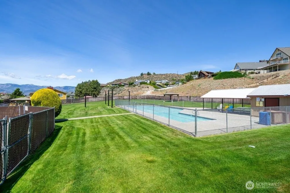 215 San Remo Lane Chelan, WA 98816