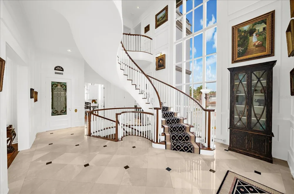810 ELDORADO AVENUE Clearwater Beach, FL 33767