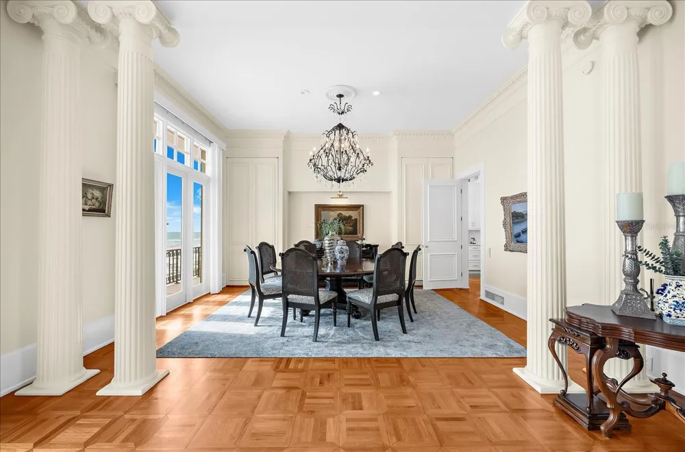 810 ELDORADO AVENUE Clearwater Beach, FL 33767