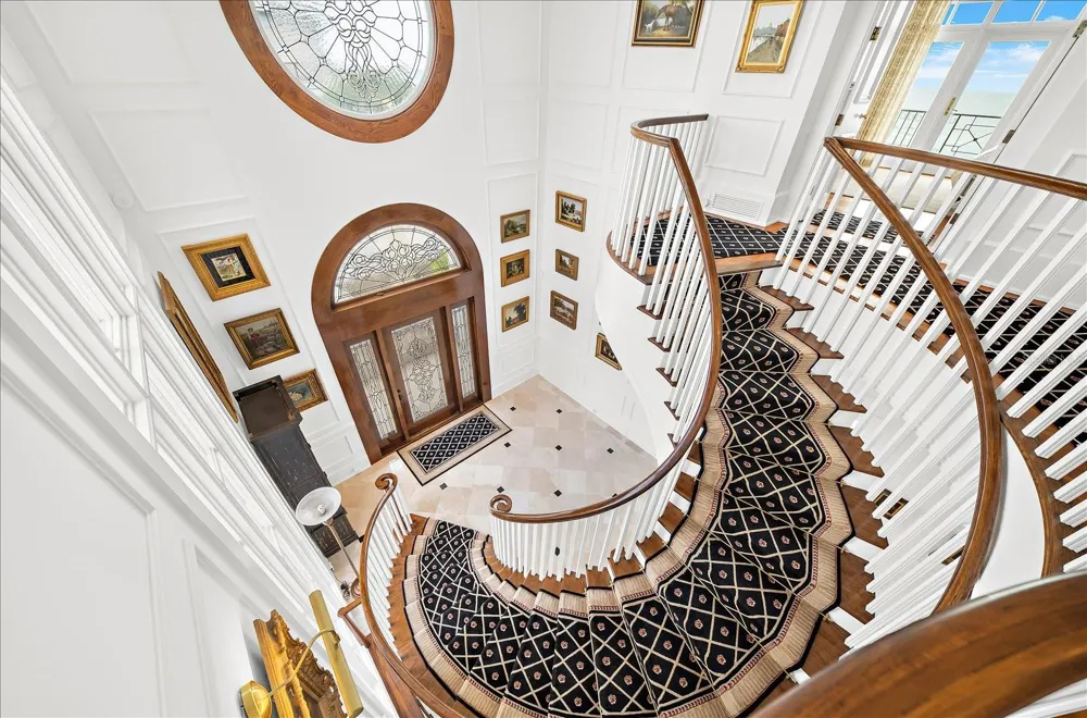 810 ELDORADO AVENUE Clearwater Beach, FL 33767
