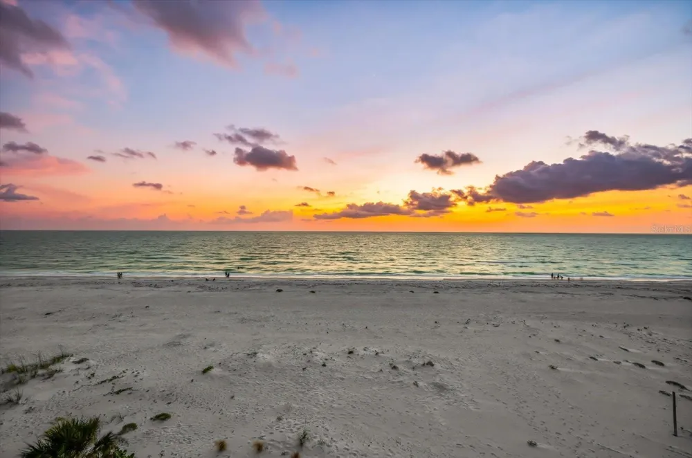 810 ELDORADO AVENUE Clearwater Beach, FL 33767