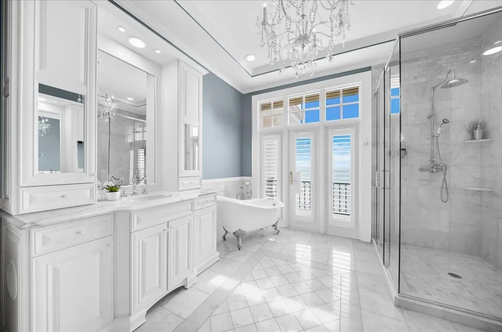 810 ELDORADO AVENUE Clearwater Beach, FL 33767