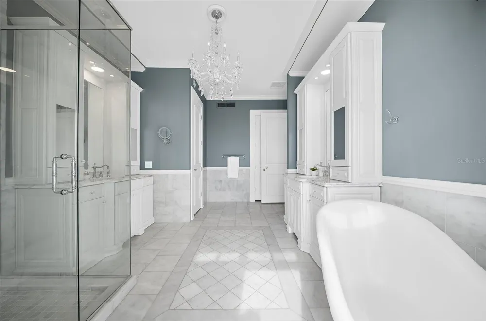 810 ELDORADO AVENUE Clearwater Beach, FL 33767