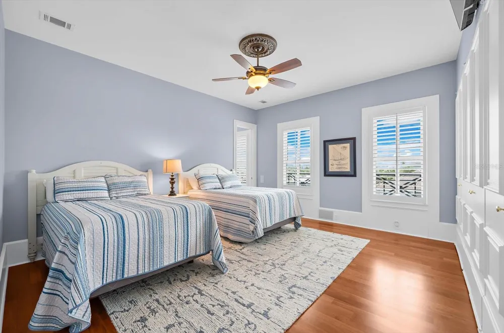 810 ELDORADO AVENUE Clearwater Beach, FL 33767