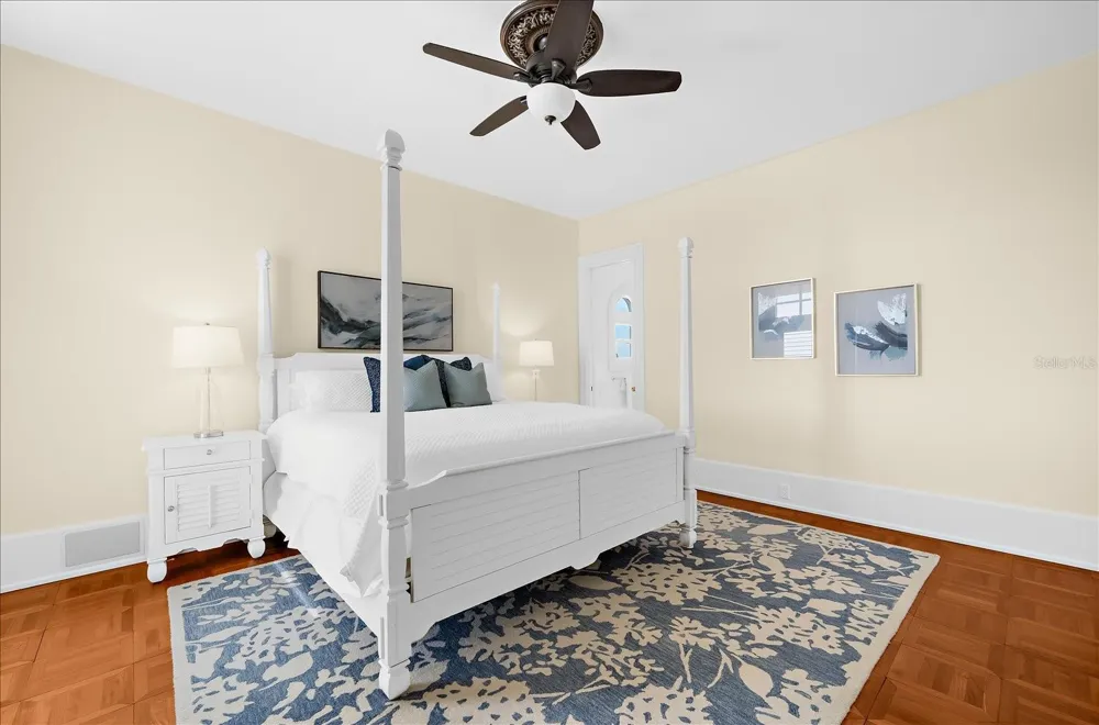 810 ELDORADO AVENUE Clearwater Beach, FL 33767