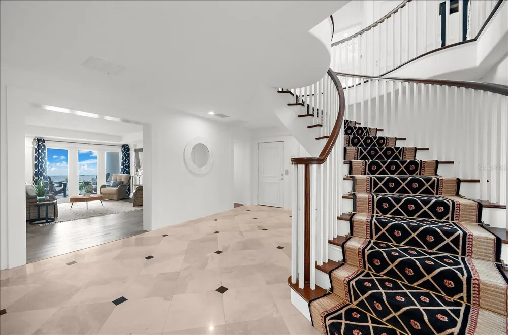 810 ELDORADO AVENUE Clearwater Beach, FL 33767
