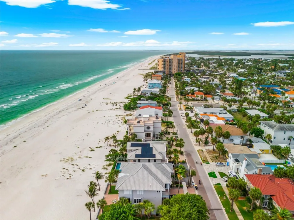 810 ELDORADO AVENUE Clearwater Beach, FL 33767