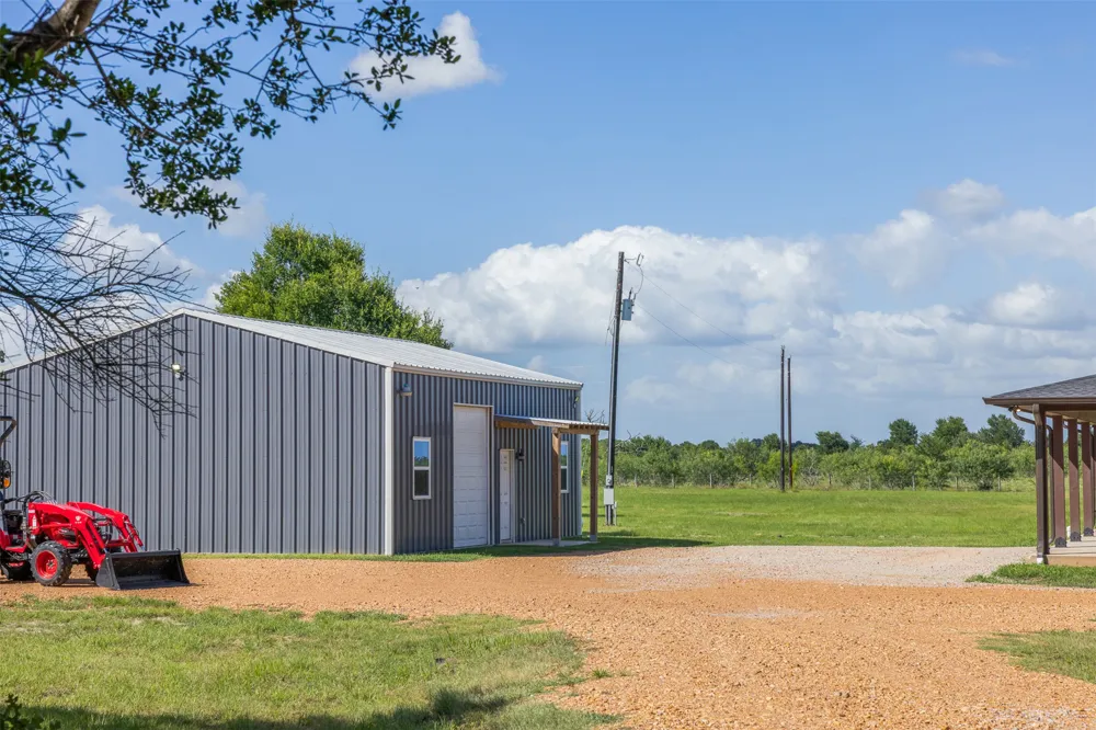 6951 Watermelon Road Somerville, TX 77879