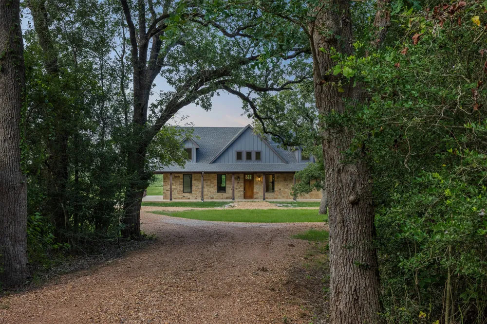 6951 Watermelon Road Somerville, TX 77879
