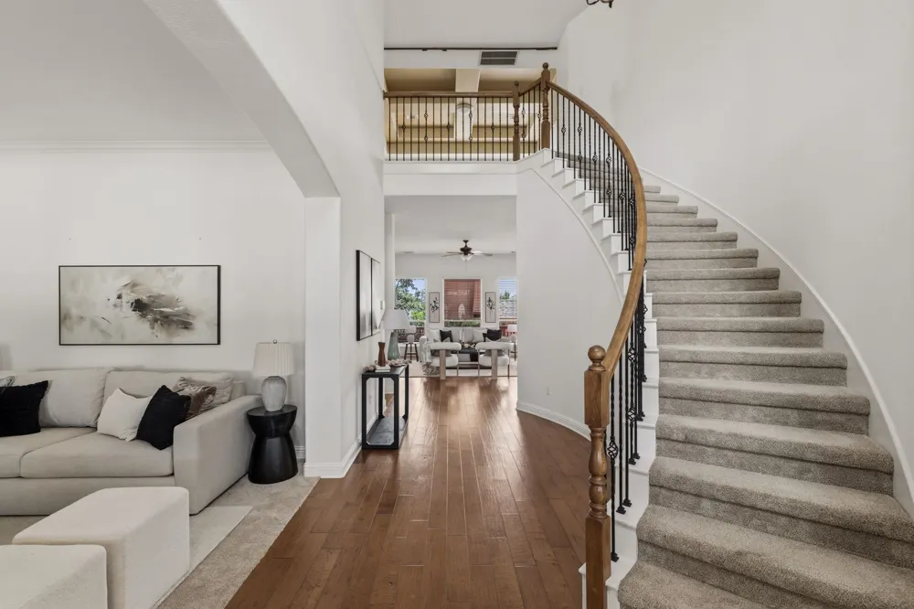 6623 Yaupon Drive Austin, TX 78759