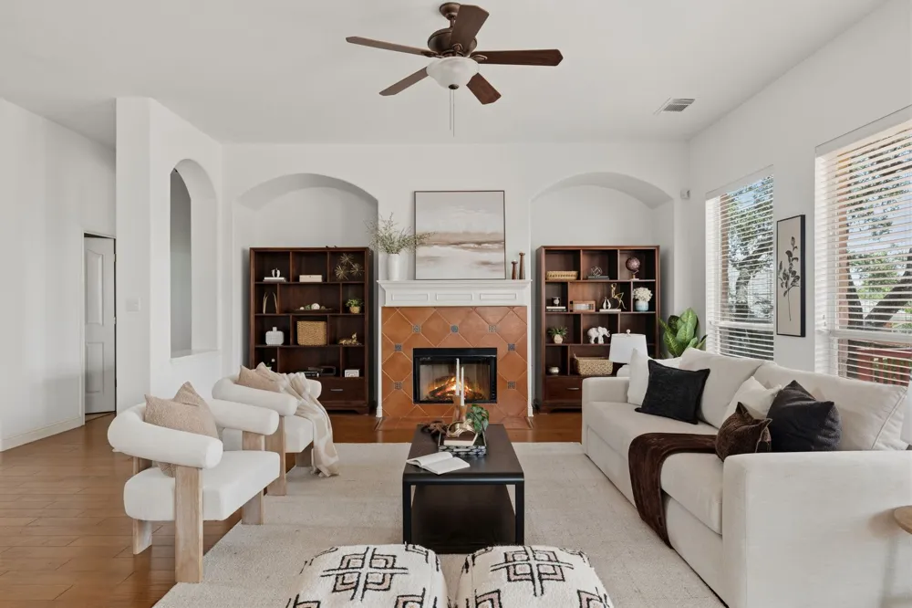6623 Yaupon Drive Austin, TX 78759