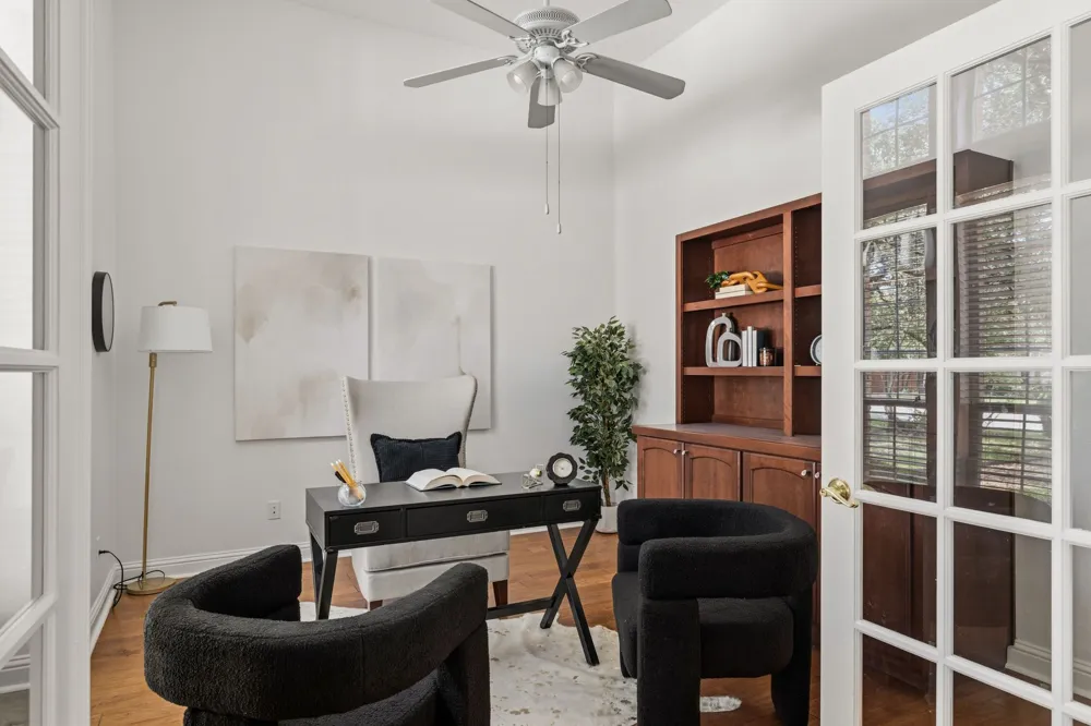 6623 Yaupon Drive Austin, TX 78759